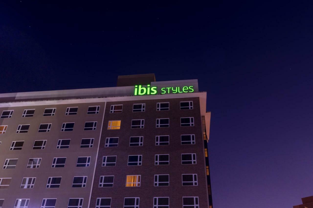 Готель Ibis Styles Curitiba Aeroporto Сан-Жозе-дус-Піняйс Екстер'єр фото